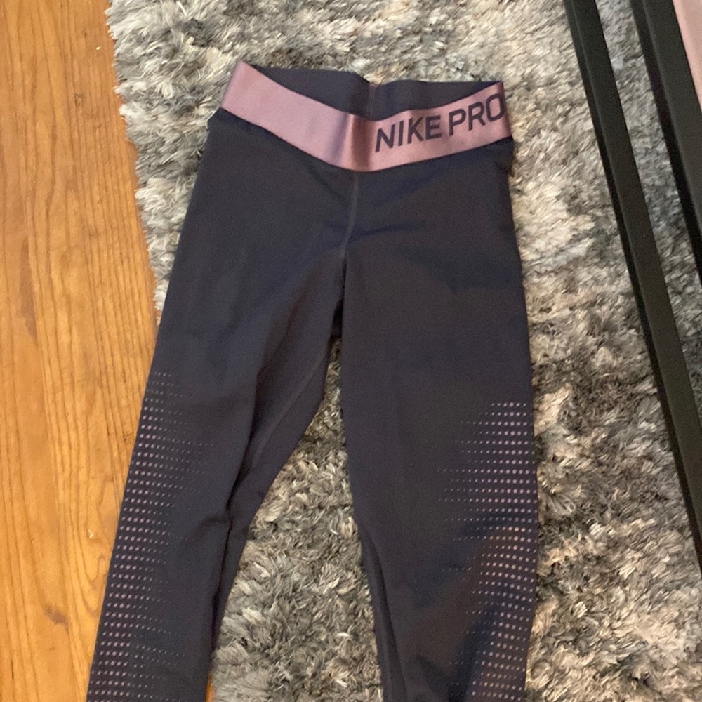 Fleece lined nike leggings. Like new. Small.
